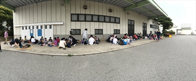 班ごとにランチタイムです